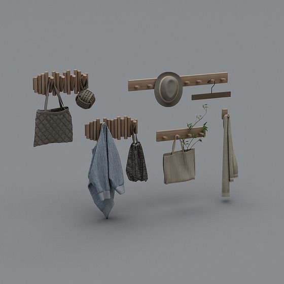 Tapices de Entrada con Ropa y Sombrero.