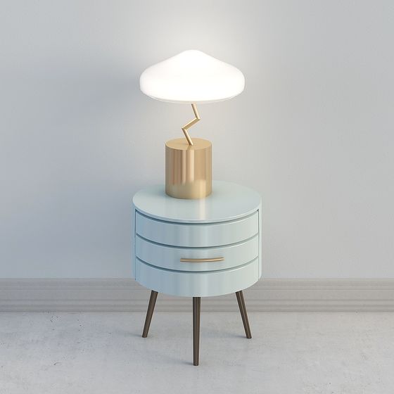 Nachttisch der Tochter