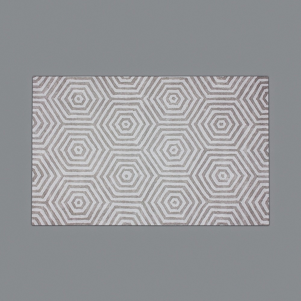 Tapis carré moderne 3-7