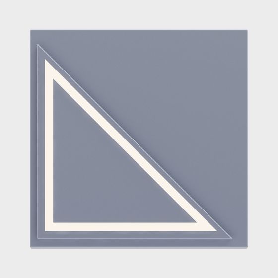 Minimalist 3D Model with Low Poly and High Detail