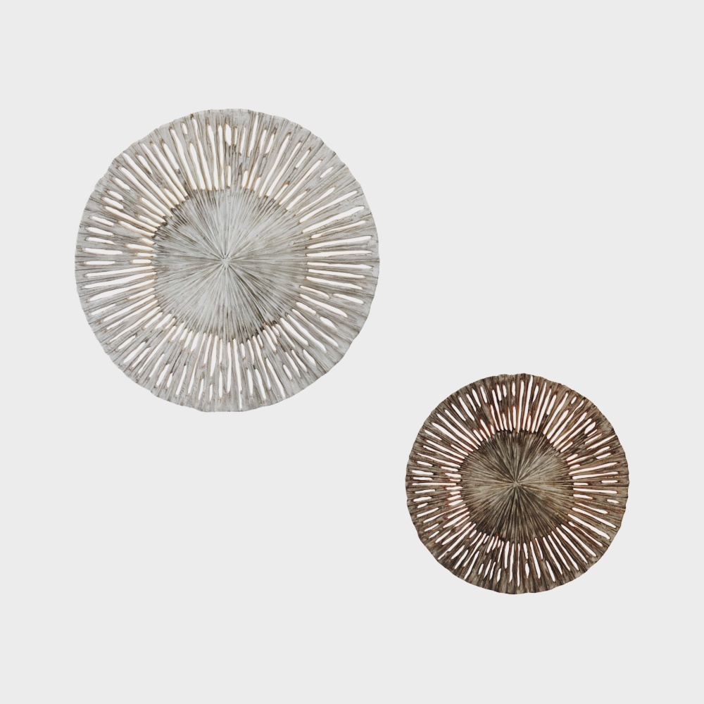 Elegant Low-Poly Round Wall Décor – Bamboo Texture