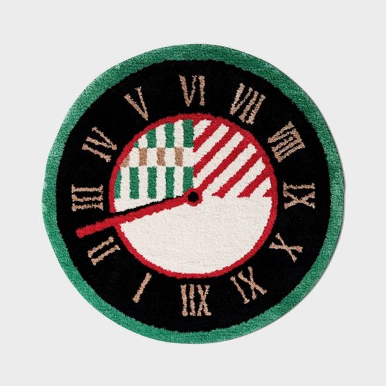 Vintage Clock 3D model with Low Poly Design