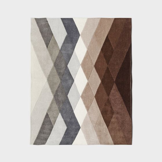 Elegant Geometric Carpet 3D model for Modern Interiors