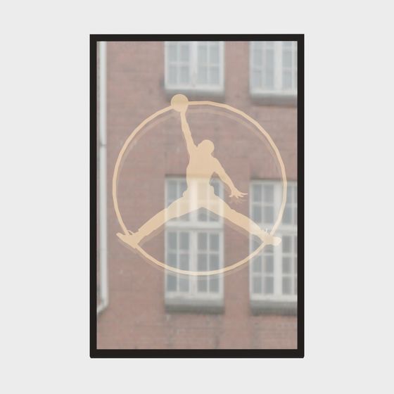 Elegant Low-Poly 3D Model with Dynamic Aesthetics