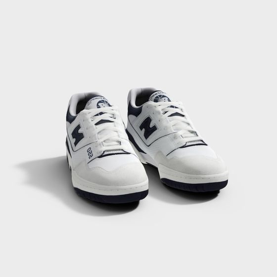 Realistic New Balance 220 3D model