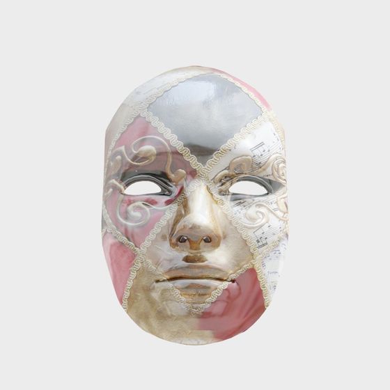 Elegant Low-Poly Art Mask 3D model