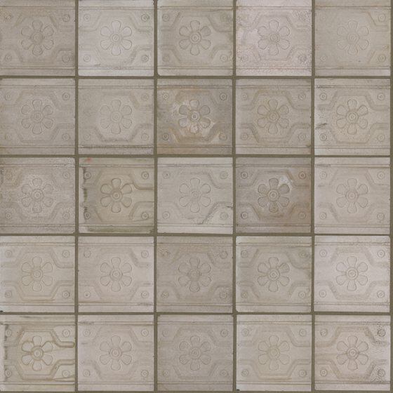 Floor Tiles 104 in Gray