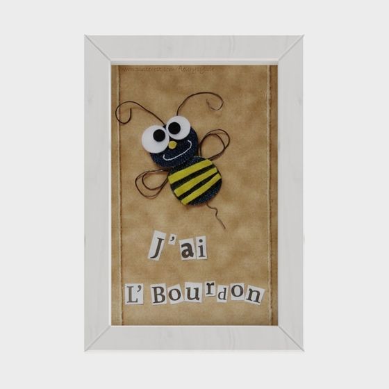 Charming Low-Poly Bee 3D Model for Creative Projects