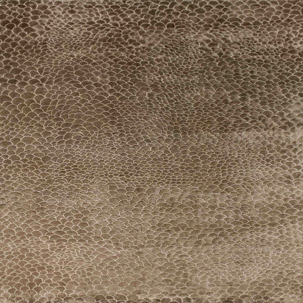 Short pile carpet material (44)