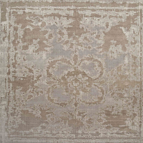 Patterned Carpet in Gray