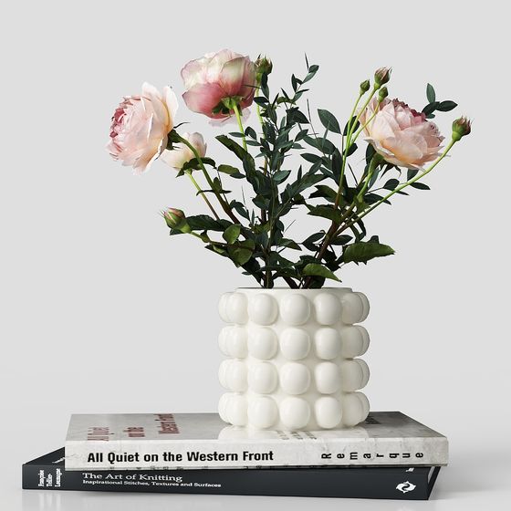 Elegant Vase with Roses 3D model