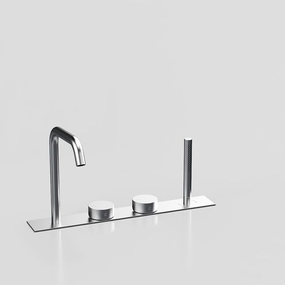 Robinet de baignoire en métal moderne