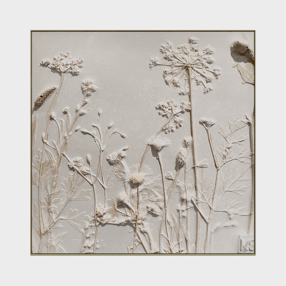 Plaster two square photo frames01