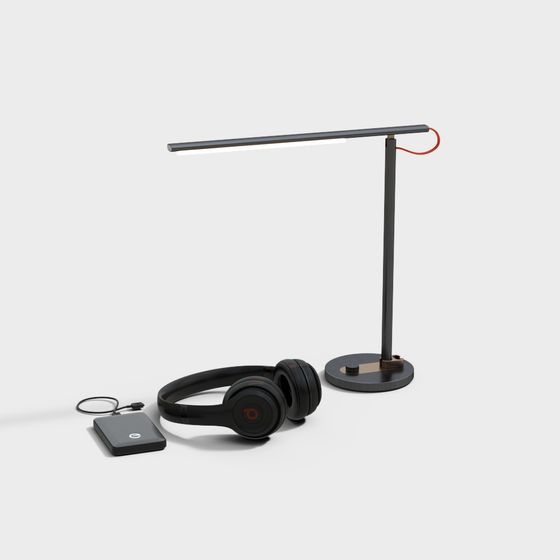テーブルランプ、ヘッドフォン