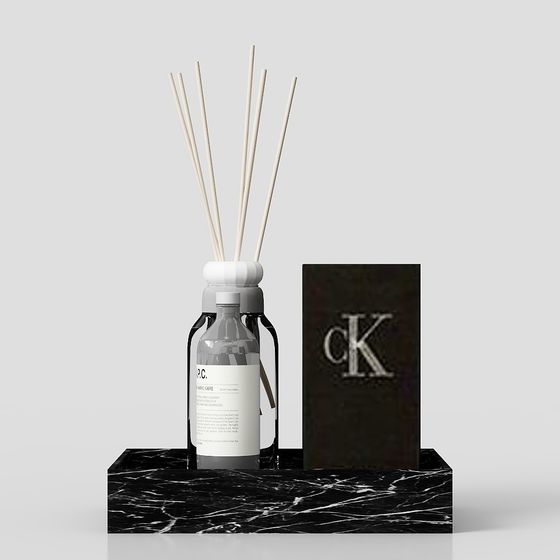 Elegant Glass Fragrance Bottle 3D model