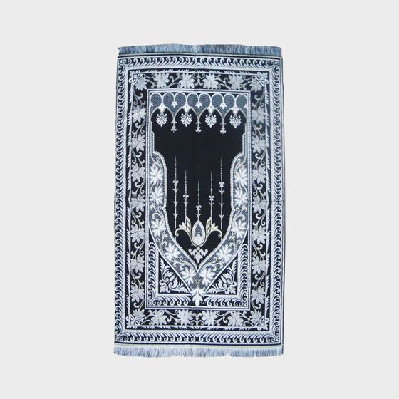 Elegant Oriental Carpet 3D model