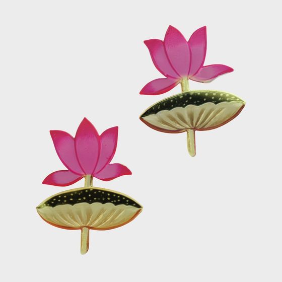 Wood Lotus Wall Art in Pink for Elegant Spaces