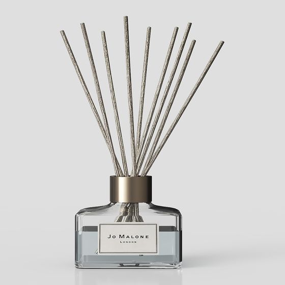 Elegant Perfume Bottle 3D model for Modern Design