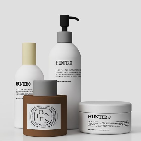 High-Detail Cosmetic Set 3D model