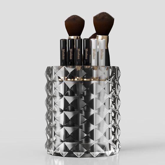 {"original":"Makeup Brush Set","target":"Juego de Brochas de Maquillaje"}