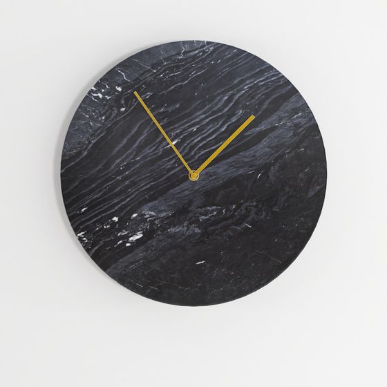 大理石の壁掛け時計2