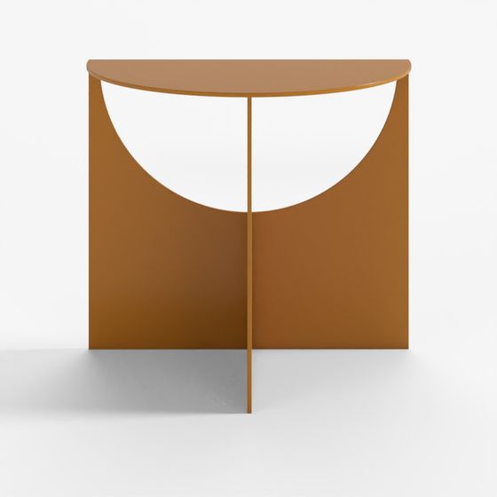 Низкий приставной столик