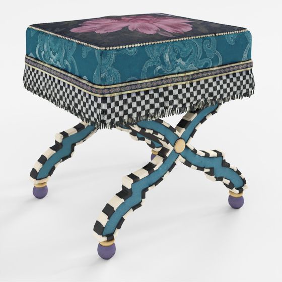 맥켄지-차일드 문라이트 가든 스필 더 티 악센트 스툴